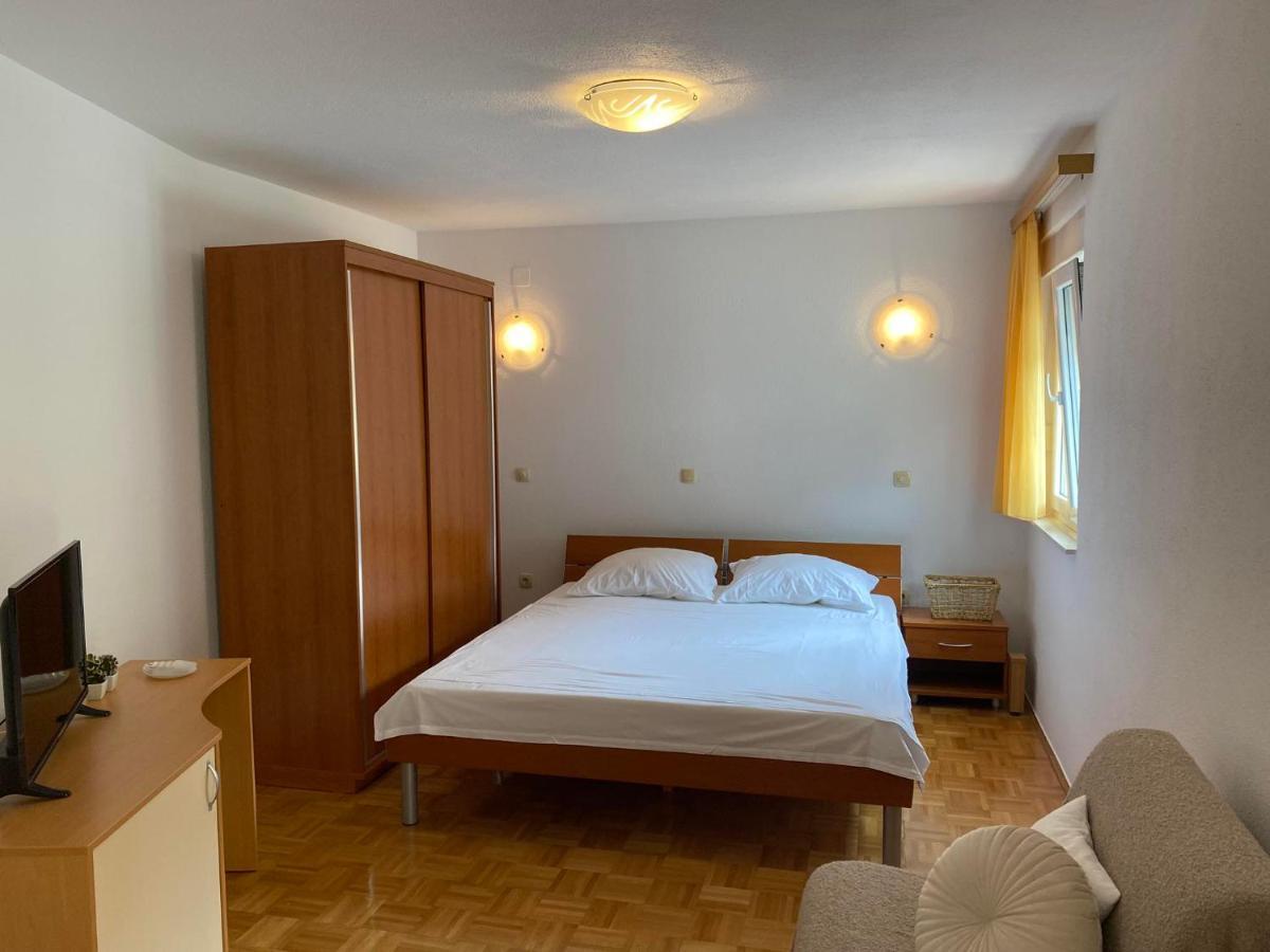 Apartment Begic Makarska Exterior photo